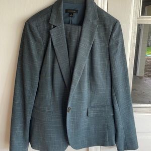 Practically new matching suit